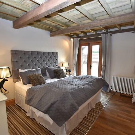 Oak Tree Stables Cottage Birmingham Dış mekan fotoğraf