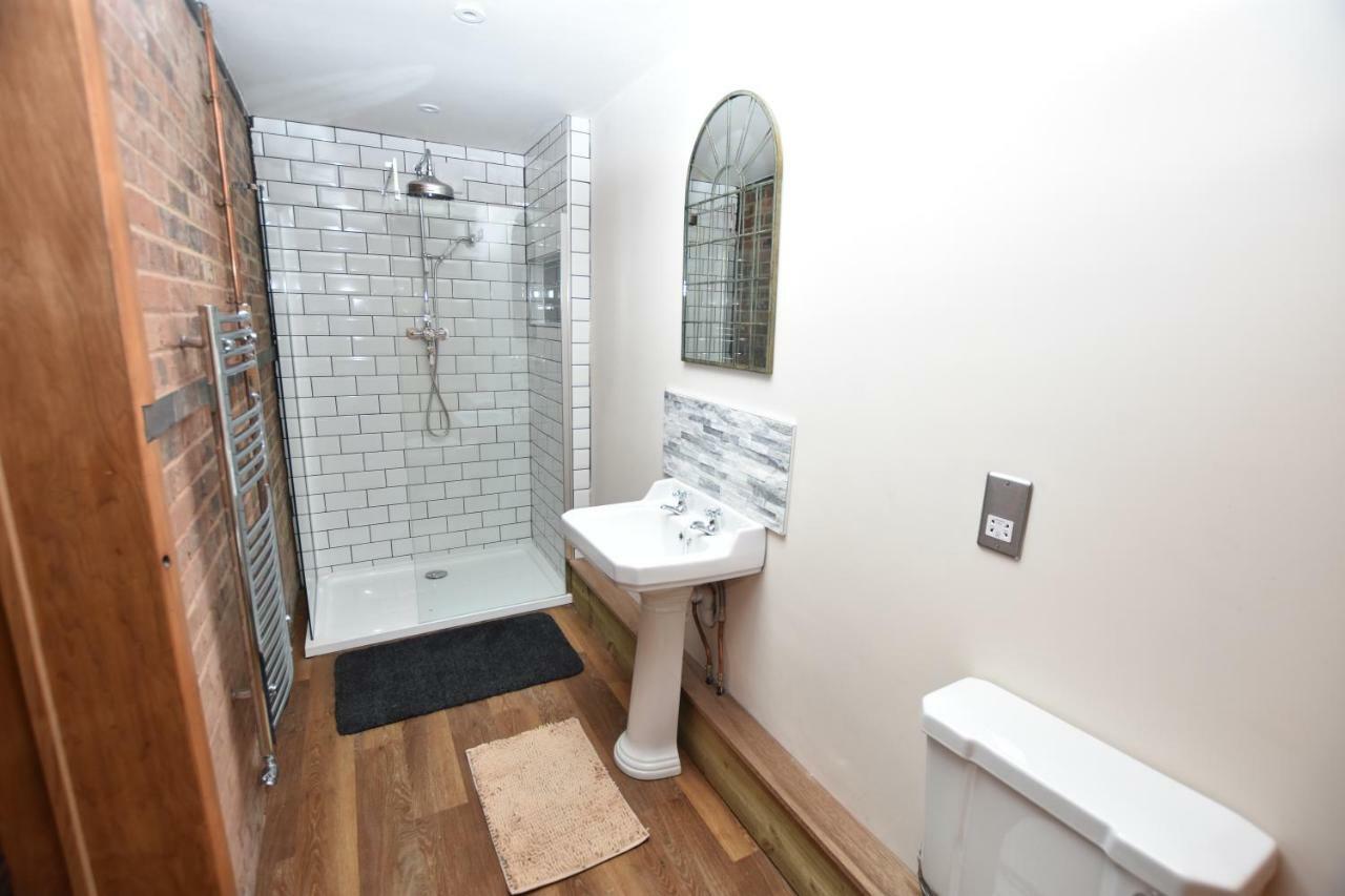 Oak Tree Stables Cottage Birmingham Dış mekan fotoğraf